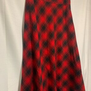 SZ 10 Maxi Skirt-Covington Red and Black Plaid A-Line-Silver Thread Accents Soft